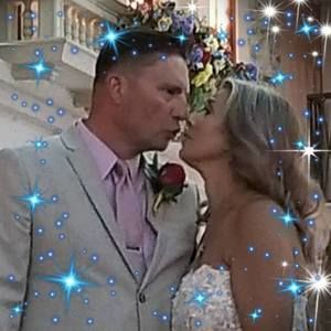 Meet your Posher, Becky